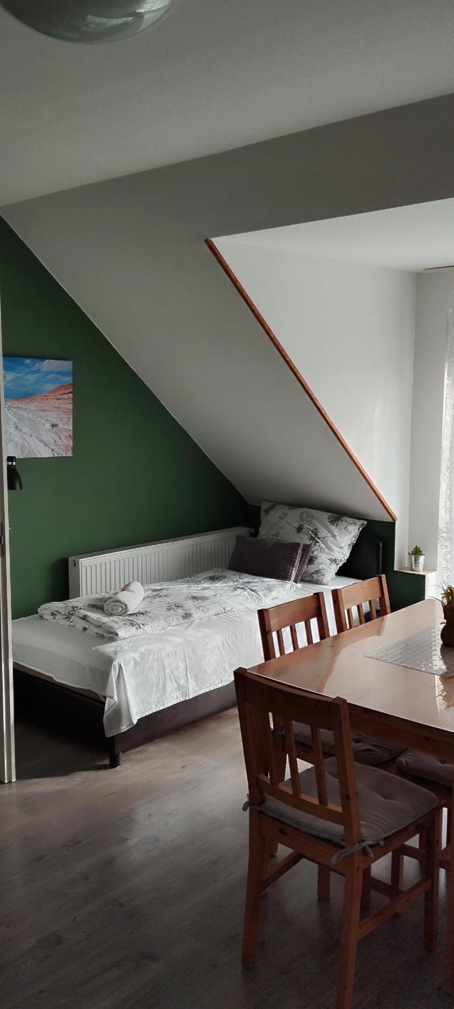Zita Apartman Eger Habitación foto