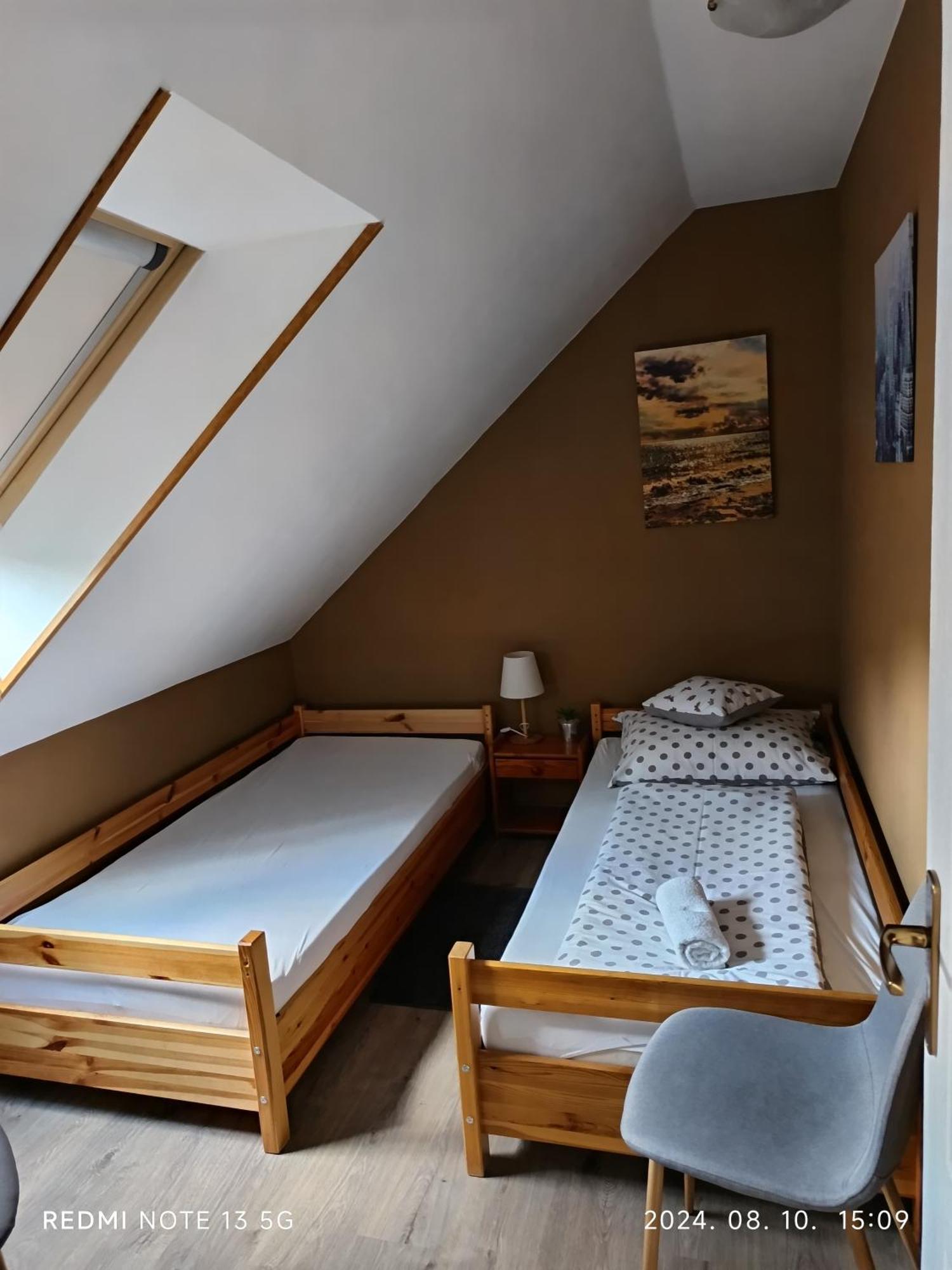 Zita Apartman Eger Habitación foto